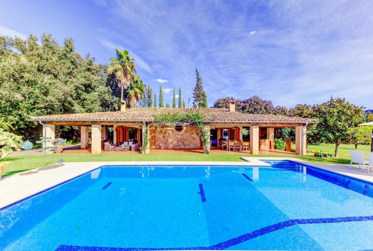 Villa Camp Gran By Sealand Villas Pollença Exterior foto